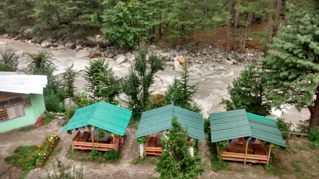 Hostel Cozy Beds Kasol Bagian luar foto