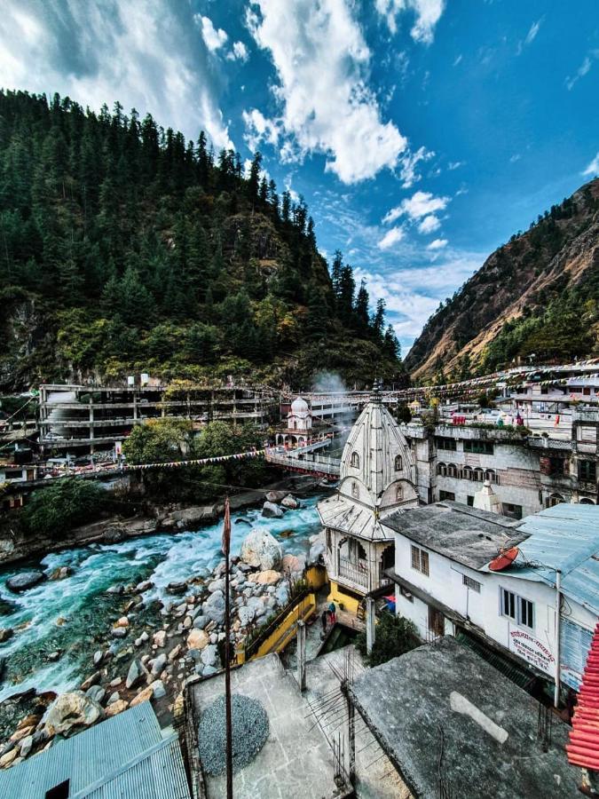 Hostel Cozy Beds Kasol Bagian luar foto