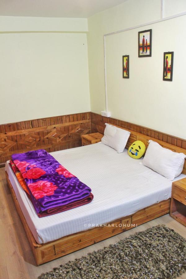Hostel Cozy Beds Kasol Bagian luar foto